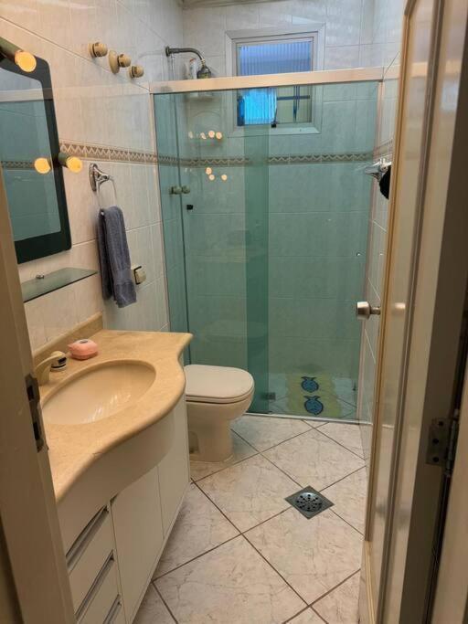 גוארויה Apartamento Com Vista Mar מראה חיצוני תמונה