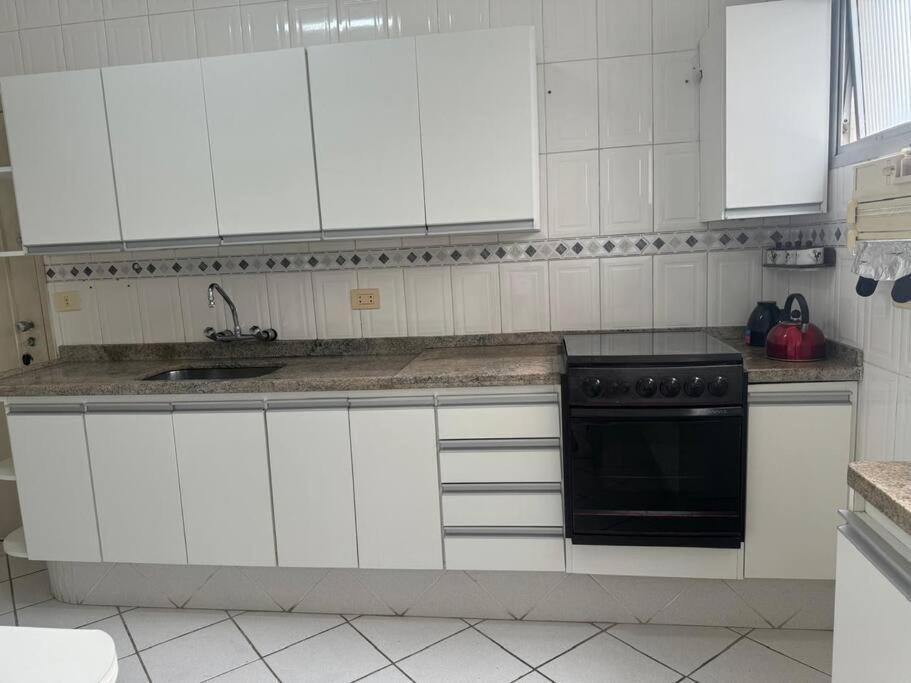 גוארויה Apartamento Com Vista Mar מראה חיצוני תמונה