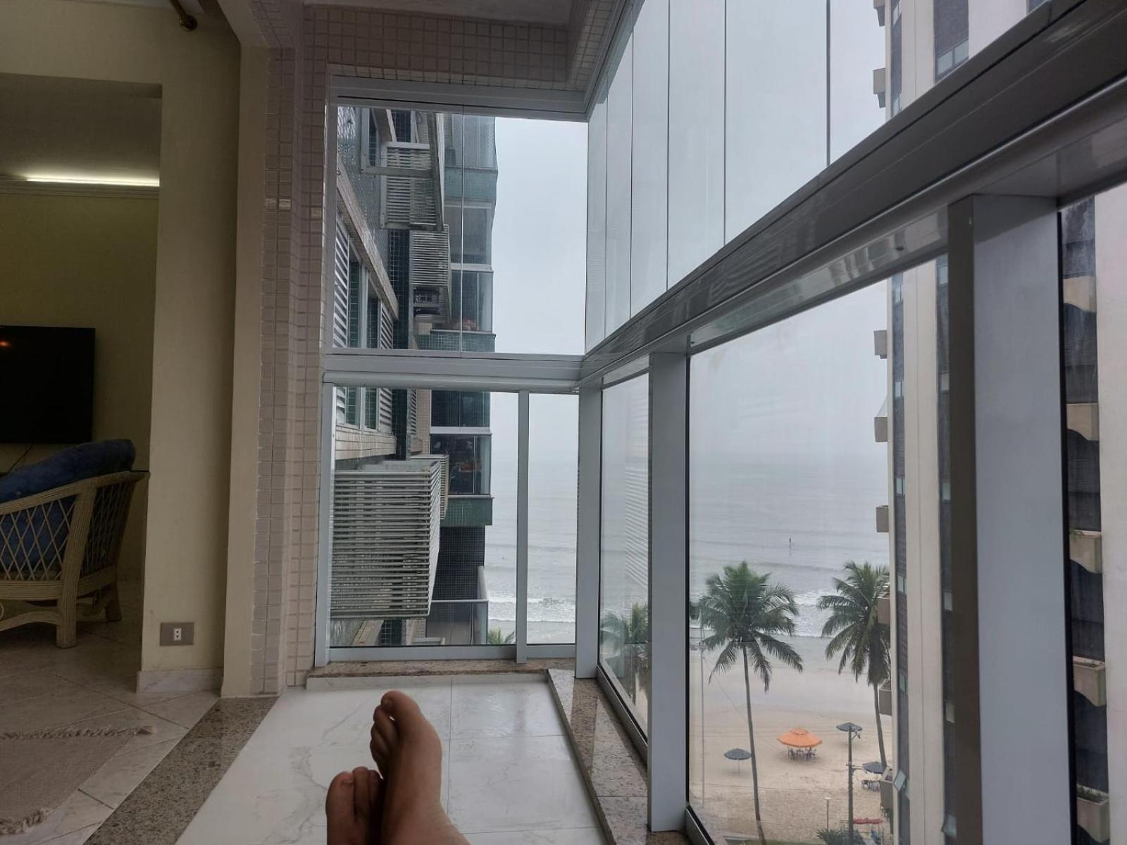 גוארויה Apartamento Com Vista Mar מראה חיצוני תמונה