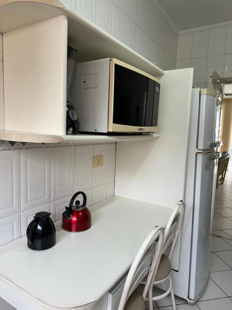 גוארויה Apartamento Com Vista Mar מראה חיצוני תמונה