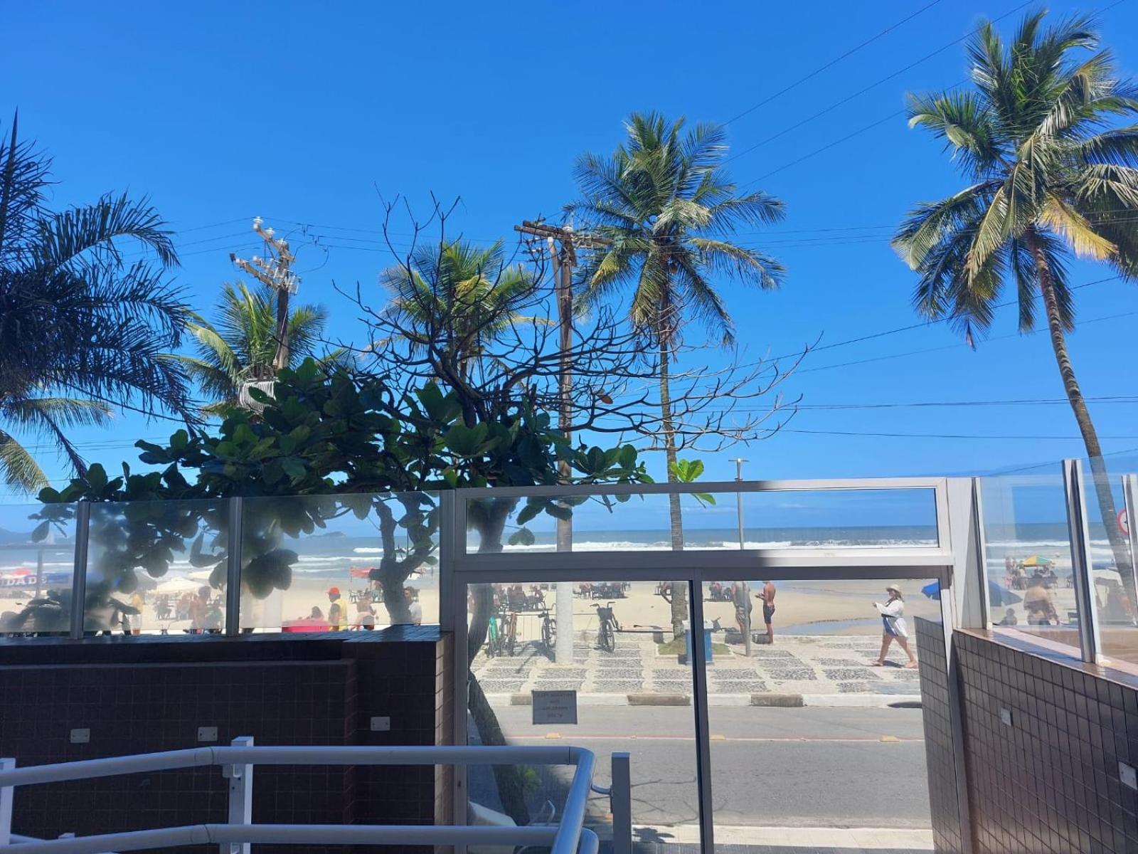 גוארויה Apartamento Com Vista Mar מראה חיצוני תמונה